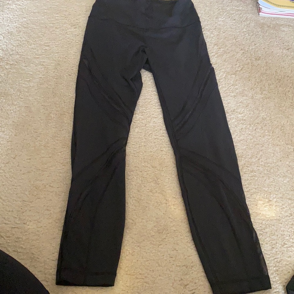 Lululemon Wunder Under Mesh